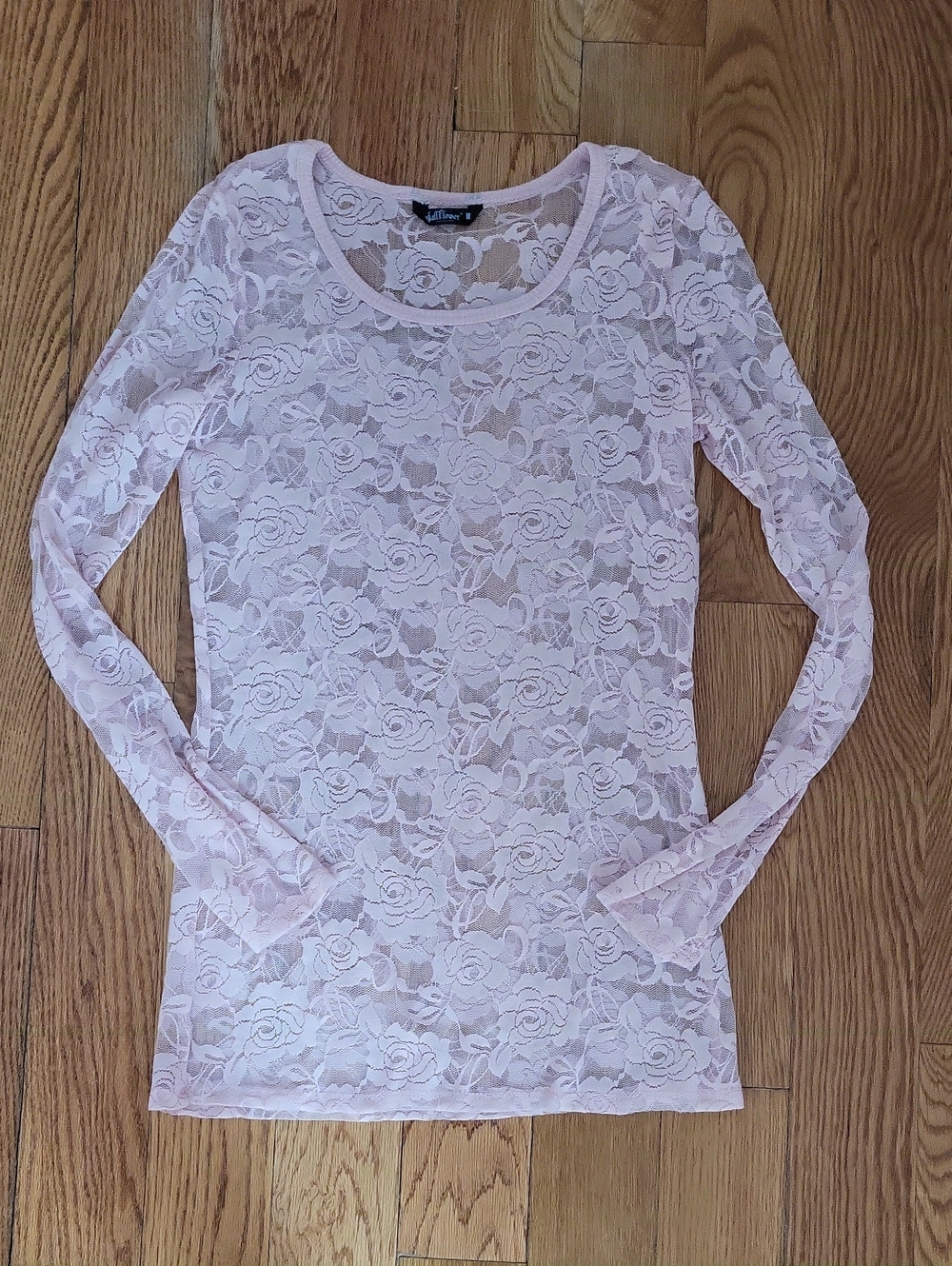 [15]Light Pink Lace Top